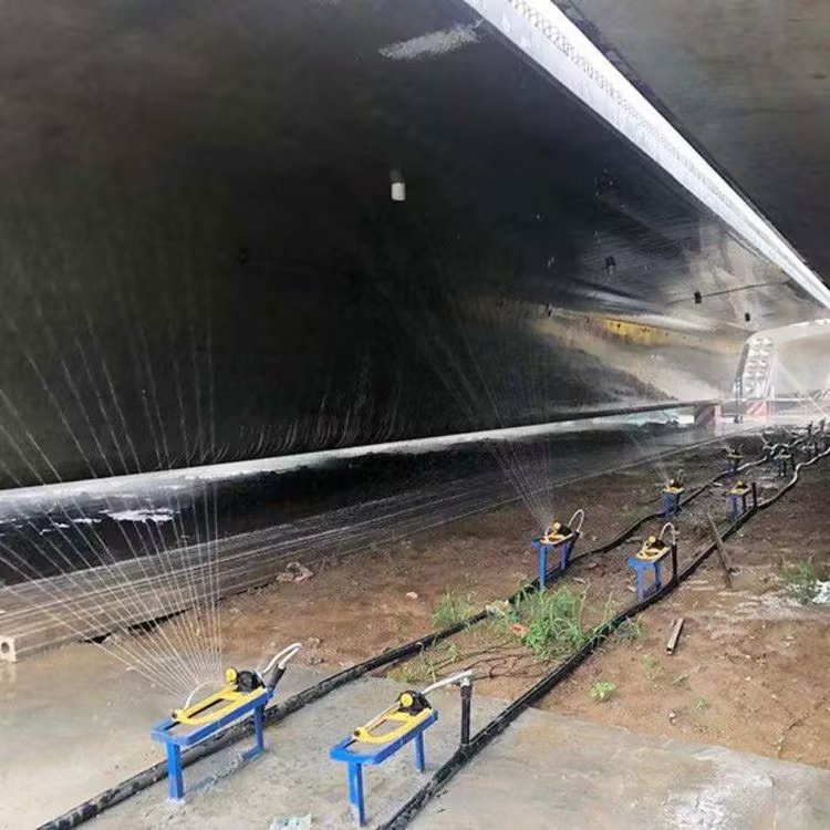 布料機、大型布料機、行走式布料機、圓筒布料機、行走式液壓布料機、移動式液壓布料機、電動布料機、手動布料機、梁場專用液壓布料機